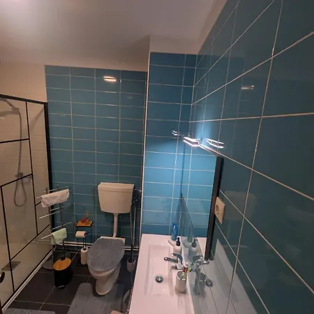 K&w Quiet Flat Steps Coimbra-b & Centre Apartment