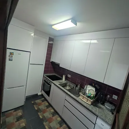 K&w Quiet Flat Steps Coimbra-b & Centre Apartment